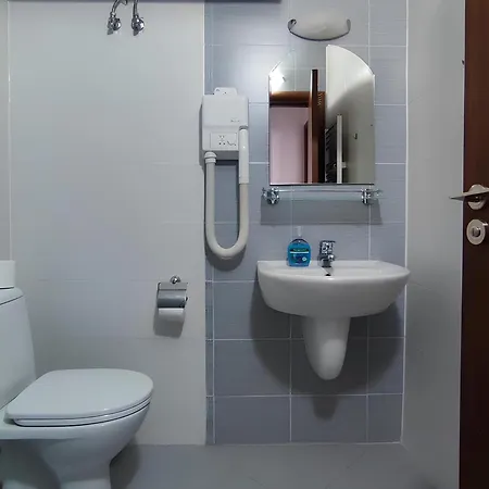 Belvedere 1bedroom With Kitchen *