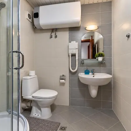 Διαμέρισμα 1-Bedroom Apartment 5 Min Walk To Gondola *